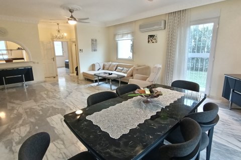 Apartment for sale in Alanya, Antalya, Turkey, 155m2, No. 215582 – photo 12