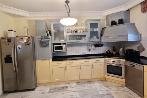 Apartment for sale in Alanya, Antalya, Turkey, 155m2, No. 215582 – photo 8
