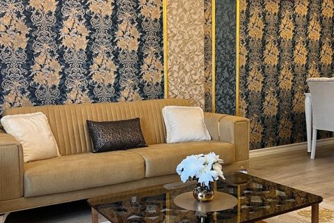 2+1 Apartment  in Oba, Antalya, Turkey No. 215900