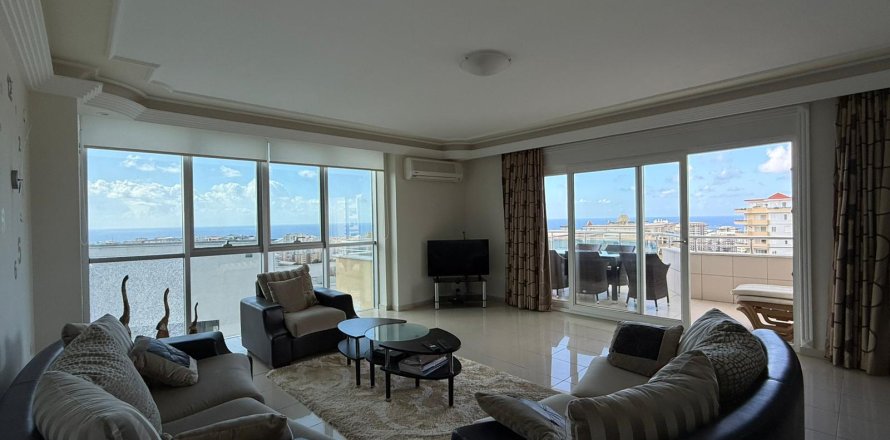 2+1 Apartment in Mahmutlar, Antalya, Turkey No. 218060