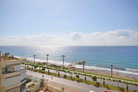 2+1 Apartment  in Alanya, Antalya, Turkey No. 216850