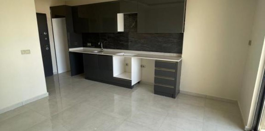 Lejlighed  i Mahmutlar, Antalya, Tyrkiet Nr. 228036