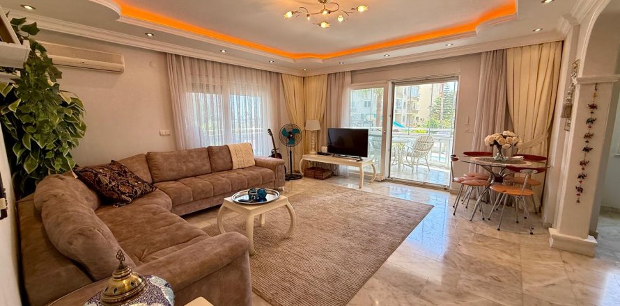 2+1 Lägenhet  i Mahmutlar, Antalya, Turkiet Nr. 217457