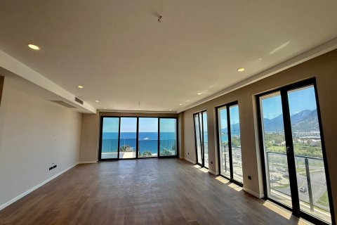آپارتمان در  Antalya ، ترکیه 4 خوابه ، 230 متر مربع.  شماره 227548 - 12