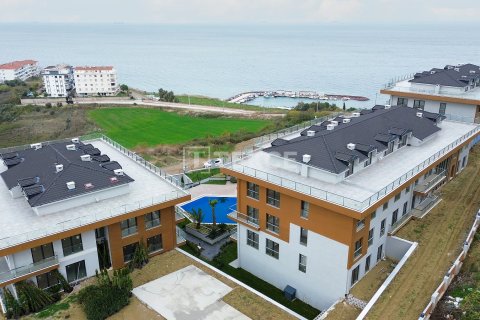 3+1 Leilighet  i Cinarcik, Yalova, Tyrkia Nr. 214999