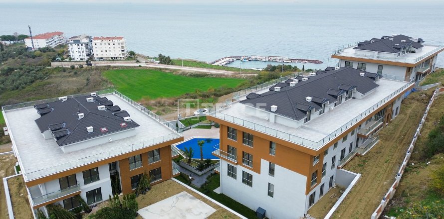 3+1 Leilighet i Cinarcik, Yalova, Tyrkia Nr. 214999