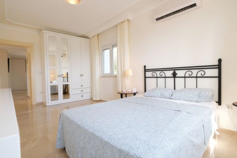 4+1 Villa  i Mahmutlar, Antalya, Tyrkia Nr. 218011 - 19