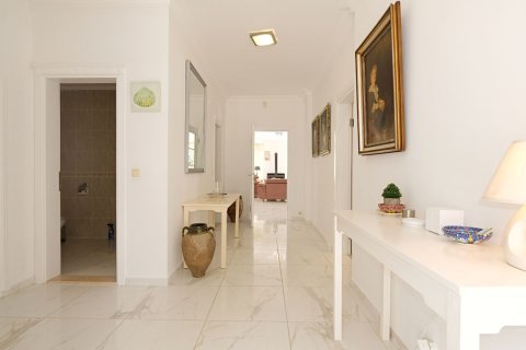4+1 Villa  i Mahmutlar, Antalya, Tyrkia Nr. 218011 - 8