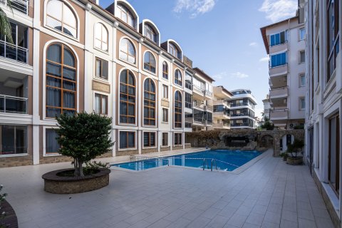 Daire  3+1  Oba, Antalya, Türkiye №218013