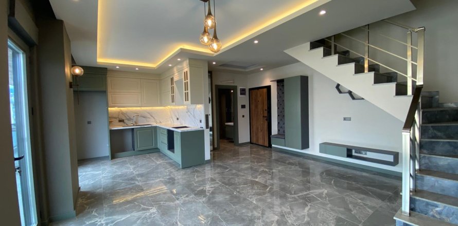 3+1 Lejlighed  i Oba, Antalya, Tyrkiet Nr. 223436