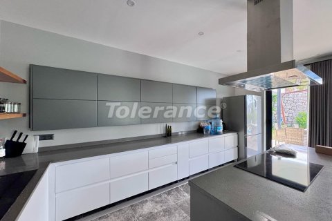 5+2 Villa  i Bodrum, Mugla, Tyrkiet Nr. 213256 - 13