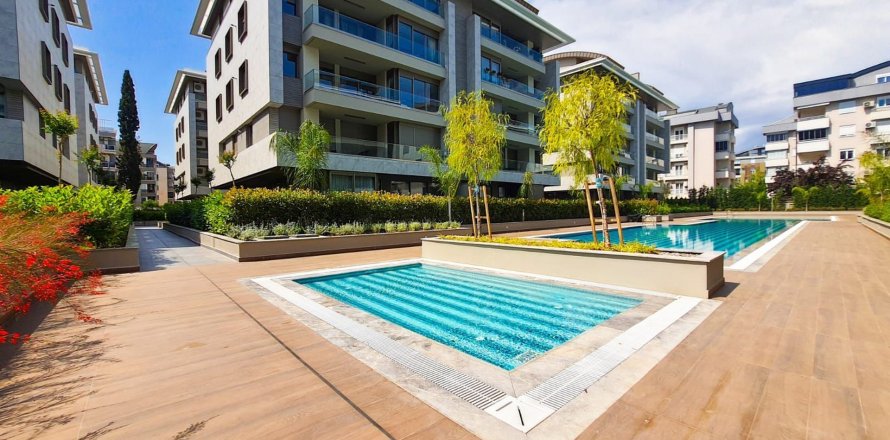 2+1 Lägenhet i Konyaalti, Antalya, Turkiet Nr. 213253