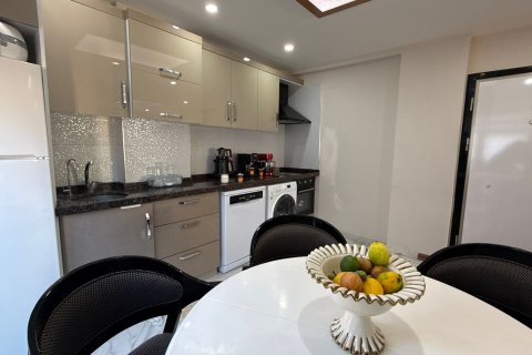 2+1 Lejlighed  i Konyaalti, Antalya, Tyrkiet Nr. 213252 - 9
