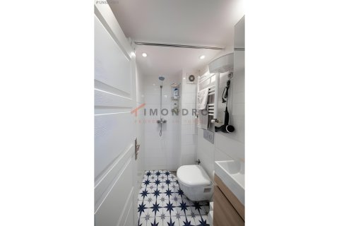 2+1 Wohnung  in Beyoglu, Istanbul, Türkei Nr. 221179 - 10