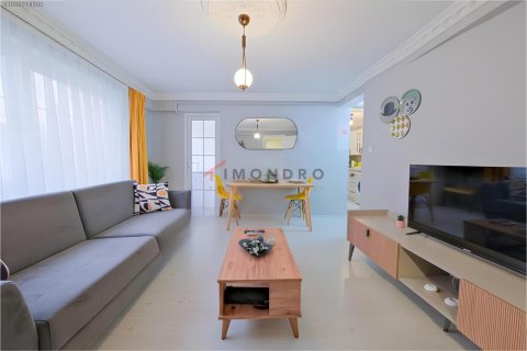 2+1 Wohnung  in Beyoglu, Istanbul, Türkei Nr. 221179 - 7