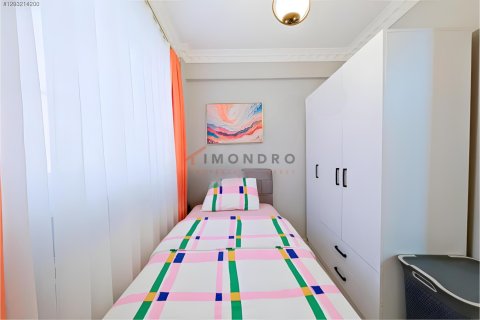 2+1 Wohnung  in Beyoglu, Istanbul, Türkei Nr. 221179 - 15