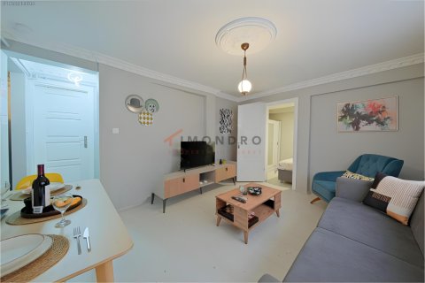 2+1 Wohnung  in Beyoglu, Istanbul, Türkei Nr. 221179 - 4