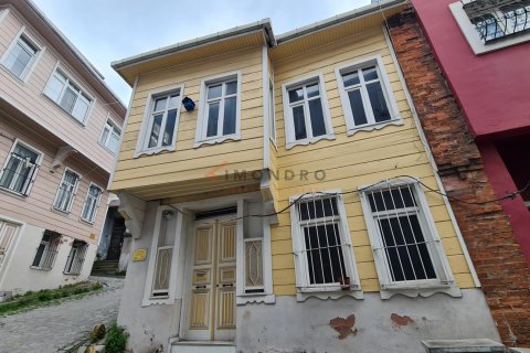 ویلا در Fatih،  Istanbul ، ترکیه 3 خوابه ، 160 متر مربع.  شماره 223133 - 3