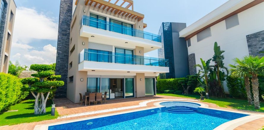 5+1 Villa in Konakli, Antalya, Turkey No. 213582