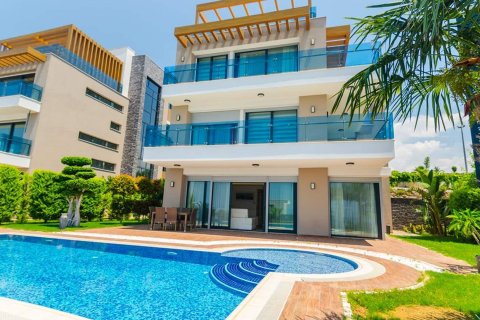 Villa for sale in Konakli, Antalya, Turkey, 5 bedrooms, 520.0m2, No. 213582 – photo 4