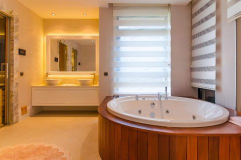 Villa for sale in Konakli, Antalya, Turkey, 5 bedrooms, 520.0m2, No. 213582 – photo 23