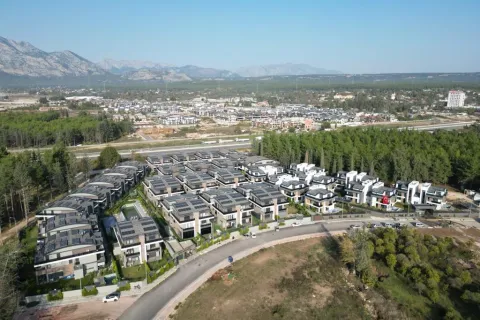 5+1 Lägenhet i Mugla, Turkiet Nr. 224053