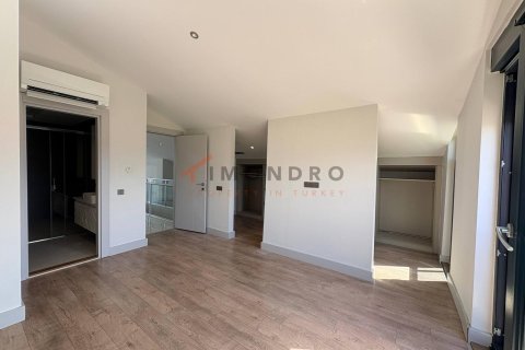 Apartment for sale in Konyaalti, Antalya, Turkey, 4 bedrooms, 220m2, No. 232172 – photo 28