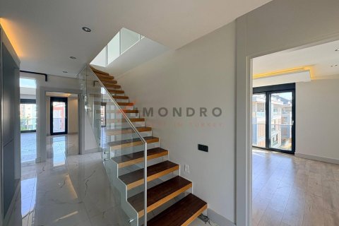 Apartment for sale in Konyaalti, Antalya, Turkey, 4 bedrooms, 220m2, No. 232172 – photo 21