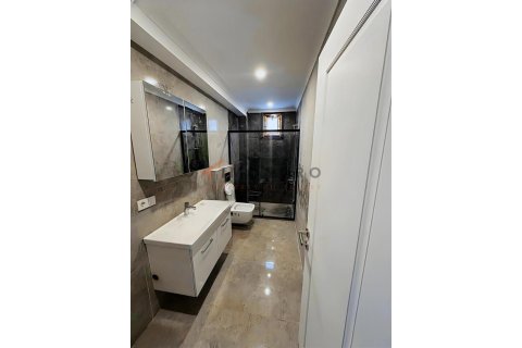 2+1 Wohnung in Üsküdar, Istanbul, Türkei Nr. 215467 - 13