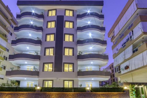 2+1 Lägenhet i Mahmutlar, Antalya, Turkiet Nr. 217328 - 12