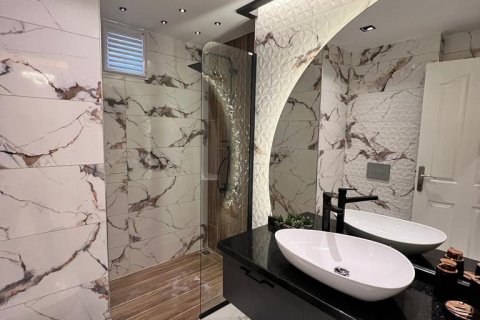 2+1 Leilighet i Mahmutlar, Antalya, Tyrkia Nr. 217332 - 13