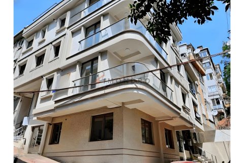 2+1 Apartment  in Besiktas, Istanbul, Turkey No. 220035