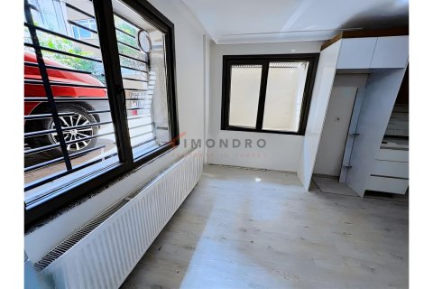 Продажа квартиры в Бешикташе, Стамбуле, Турция 2+1, 67м2, №220035 – фото 4