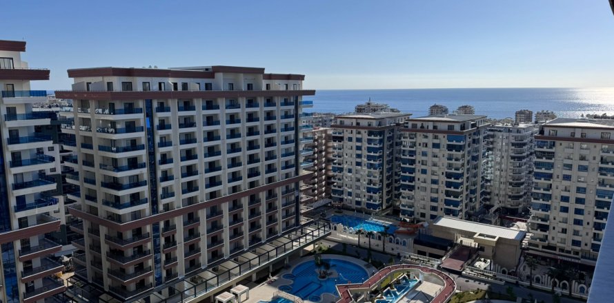 4+1 Lägenhet  i Mahmutlar, Antalya, Turkiet Nr. 223197