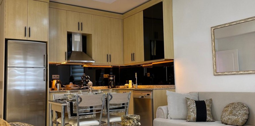 2+1 Leilighet  i Mahmutlar, Antalya, Tyrkia Nr. 219290