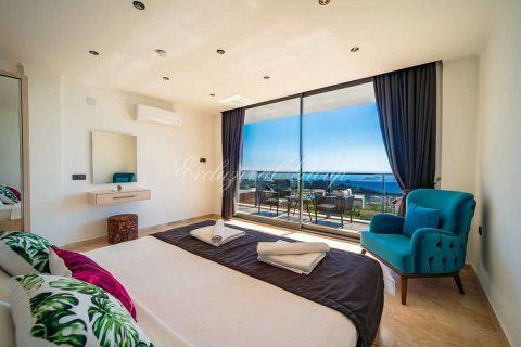 Villa for rent  in Kalkan, Antalya, Turkey, 3 bedrooms, 180m2, No. 215945 – photo 10