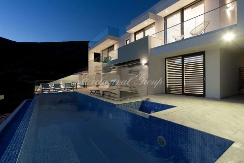 ویلا در Kalkan ، ترکیه 4 خوابه ، 160 متر مربع. شماره 215944 - 4