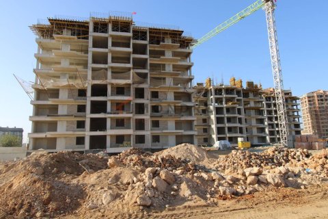 آپارتمان در  Aksu ، ترکیه 2 خوابه ، 75 متر مربع.  شماره 214976 - 18