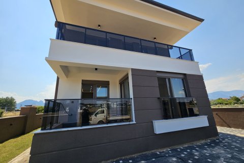 4+1 Villa  i Antalya, Tyrkia Nr. 232557
