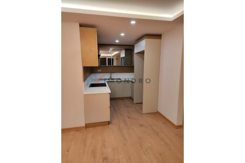 Продажа квартиры в Бююкчекмедже, Стамбуле, Турция 3+1, 117м2, №214965 – фото 3