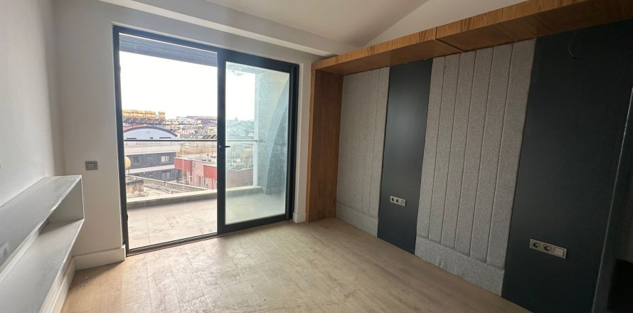 Daire  2+1  Alanya, Antalya, Türkiye №215614