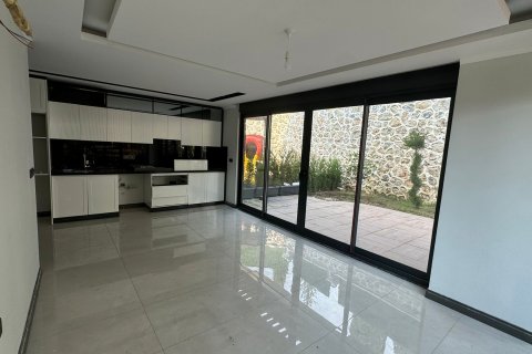 Daire  2+1  Alanya, Antalya, Türkiye №215615 - 3