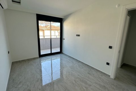 Apartment for sale in Alanya, Antalya, Turkey, 2 bedrooms, 120m2, No. 215613 – photo 3