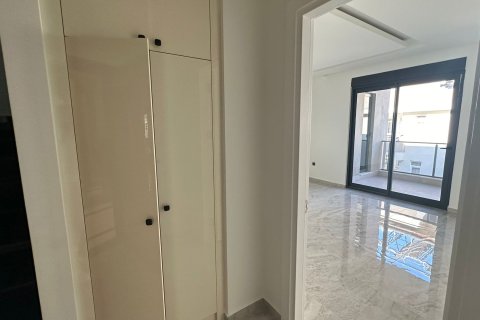 Apartment for sale in Alanya, Antalya, Turkey, 2 bedrooms, 120m2, No. 215613 – photo 9