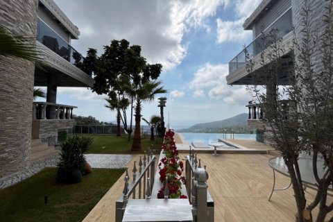 Продажа виллы  в Анталье, Турция 4+1, 750м2, №222499 – фото 2