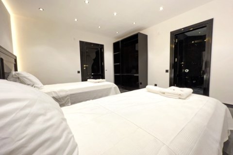 Villa for sale in Antalya, Turkey, 4 bedrooms, 750m2, No. 222498 – photo 2