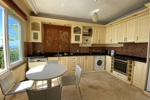 Продажа виллы  в Каргыджаке, Аланье, Анталье, Турция 4 комн., 255м2, №221350 – фото 9