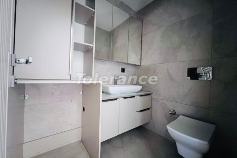 Продажа квартиры  в Мерсине, Турция 1+1, 56м2, №227756 – фото 11