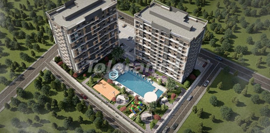 1+1 Apartment in Mersin, Turkey No. 227755
