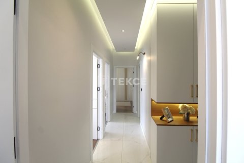 آپارتمان در Istanbul ، ترکیه 3 خوابه ، 152 متر مربع. شماره 222127 - 22